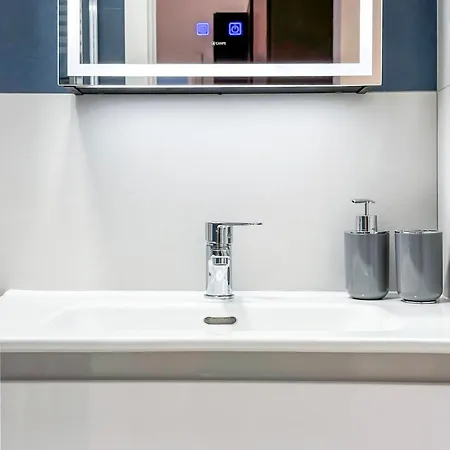 Corso Dante's Paradise Blue - Exclusive In Apartment